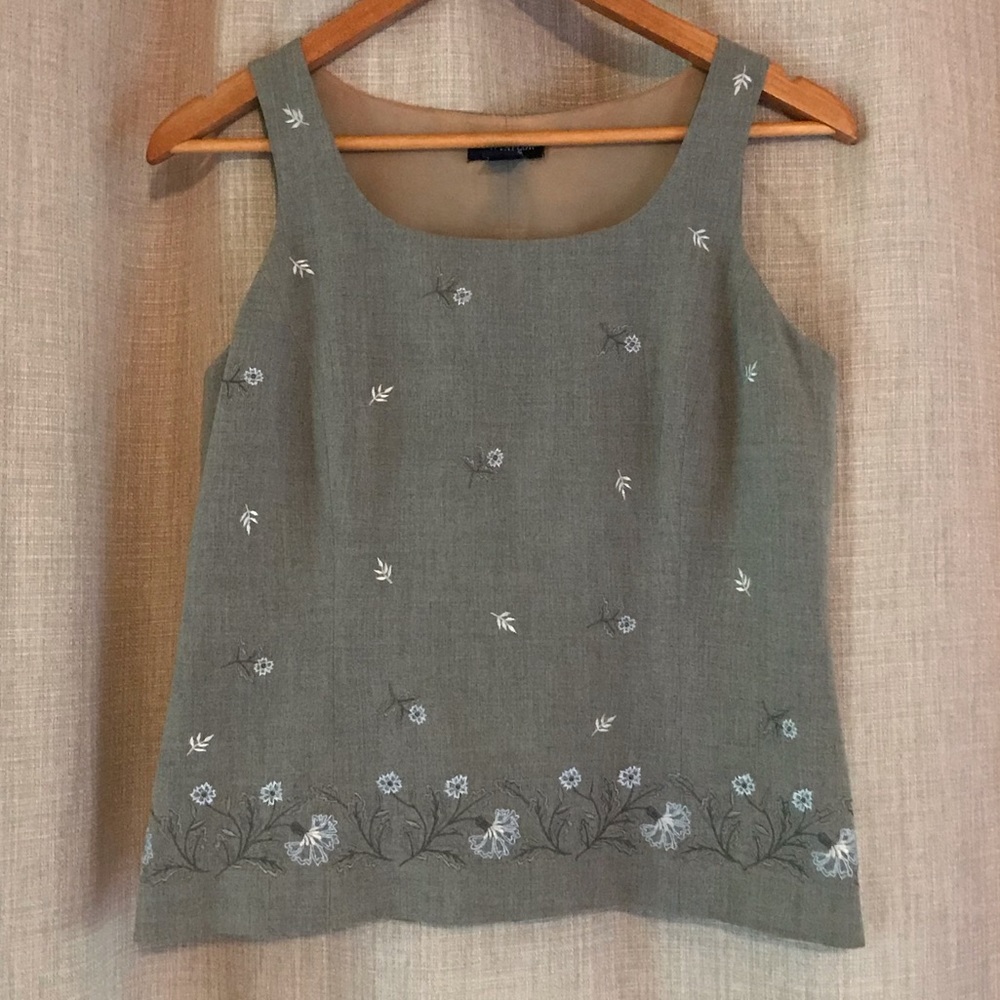 Ann Taylor vintage embroidered sleeveless top